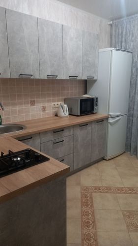 Фото 3: Квартира посуточно — Квартира на сутки в микрорайоне Лебедёвка-Юг