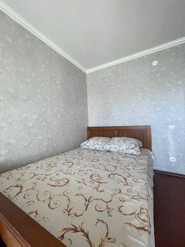 Фото 2: Квартира посуточно — Просторная квартира на сутки на ул. 50 лет Октября