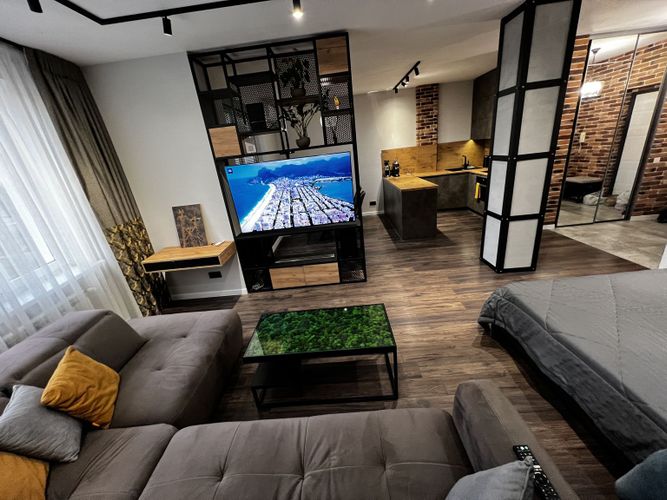 Фото 4: Квартира посуточно — Апартаменты Loft Vibes с биокамином на проспекте Дзержинского