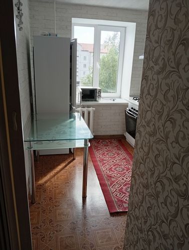 Фото 2: Квартира посуточно — Двухкомнатная квартира на улице Партизанской в Несвиже